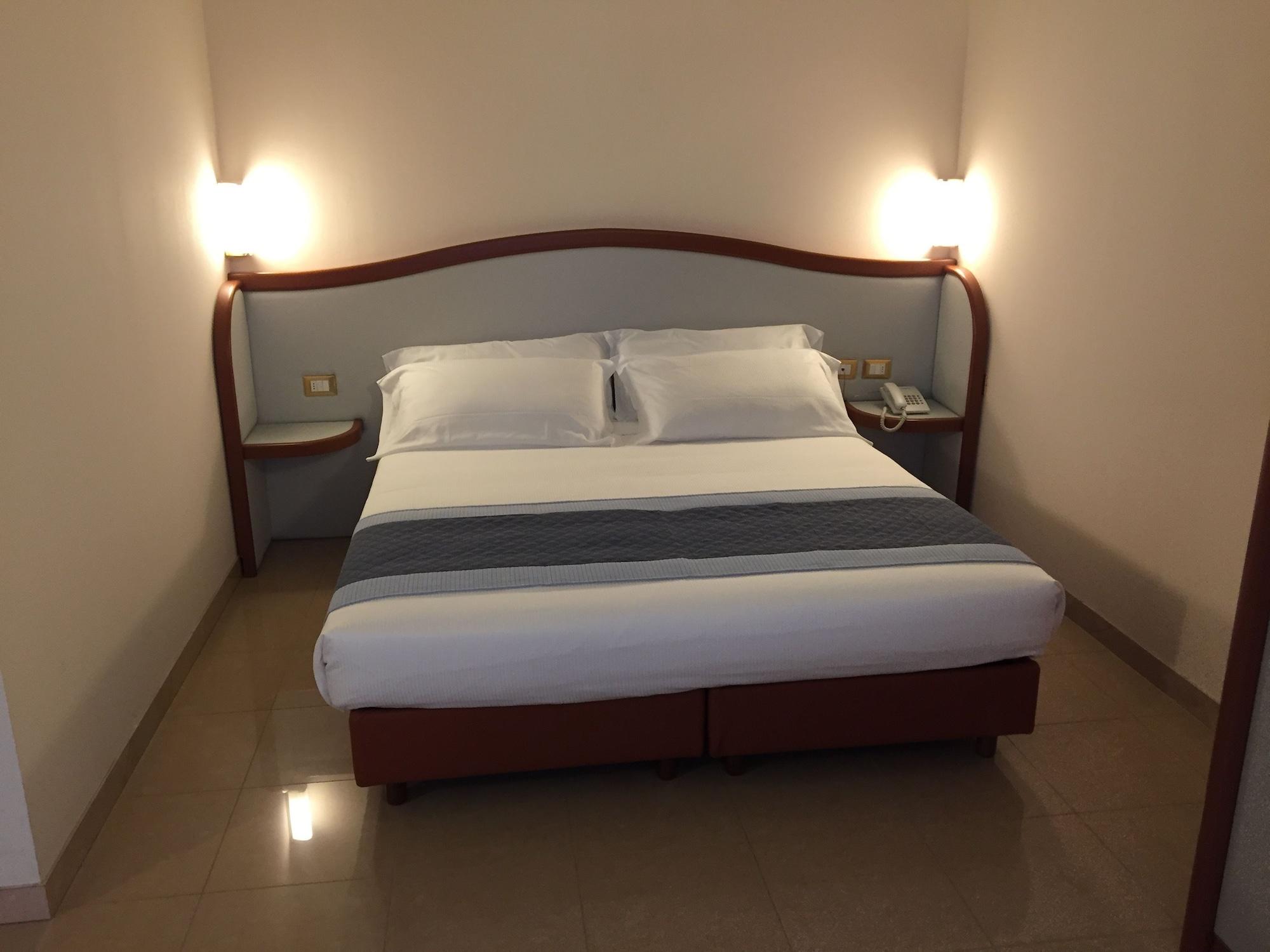 Hotel Verdi Vicenza Dış mekan fotoğraf