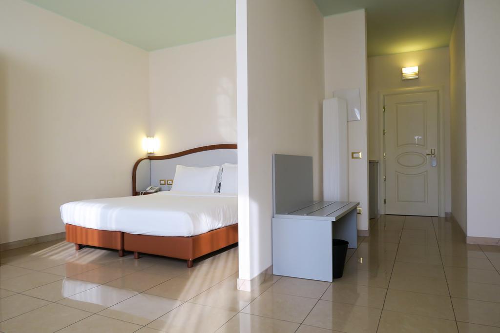 Hotel Verdi Vicenza Dış mekan fotoğraf